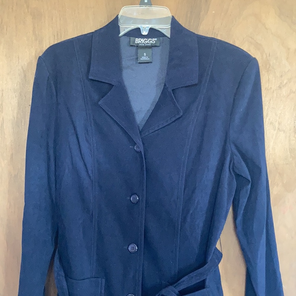 Vintage 90s navy blue button up jacket with belt and shoulder pads - Picture 4 of 17